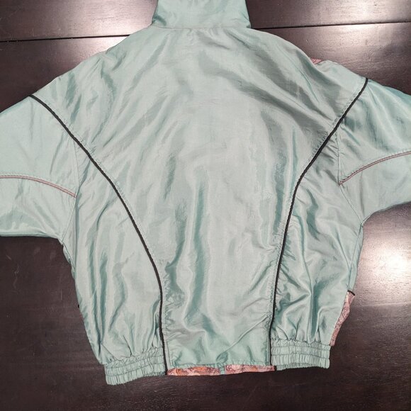 Vintage 90's Nylon Patterned Jacket Size Medium - Picture 2 of 6